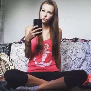 Meet your Posher, Hailey